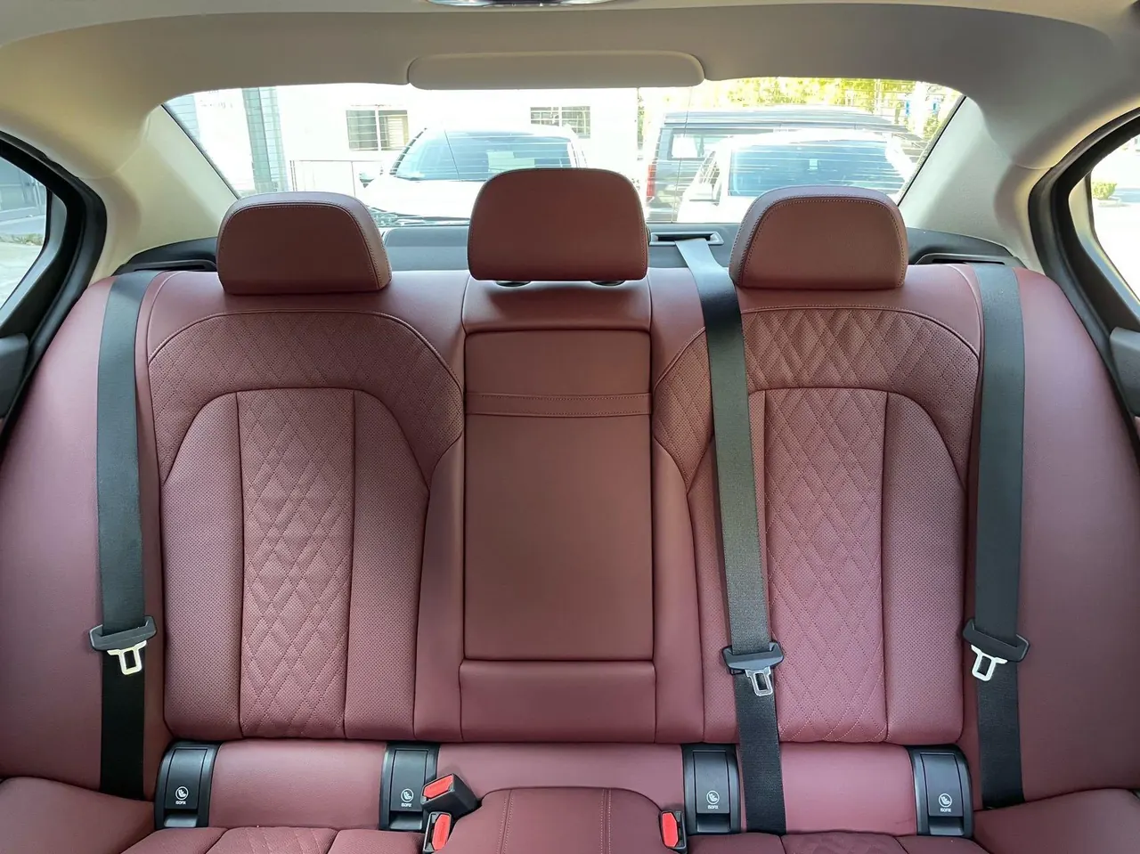 BMW 3 Series 2022 320Li 2.0T M Sports Suit (Modified) Automatic Gear 9