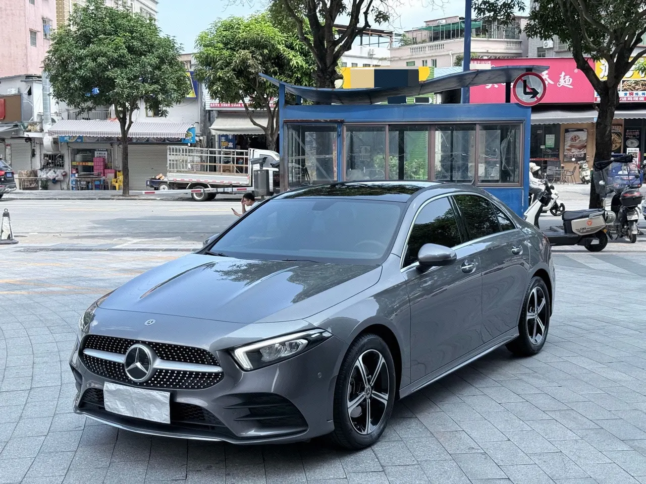 Open image lightbox: Mercedes Benz Class A 2022 A 200 L 1.3T Fashion (Change 3) Automatic