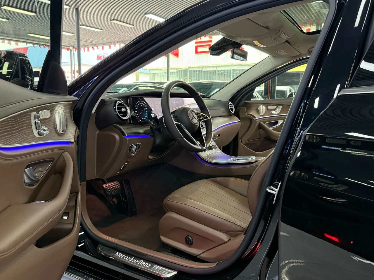 Mercedes Benz E Class 2022 E 300 L 2.0T Luxury (Modified 3) Automatic Gear 5