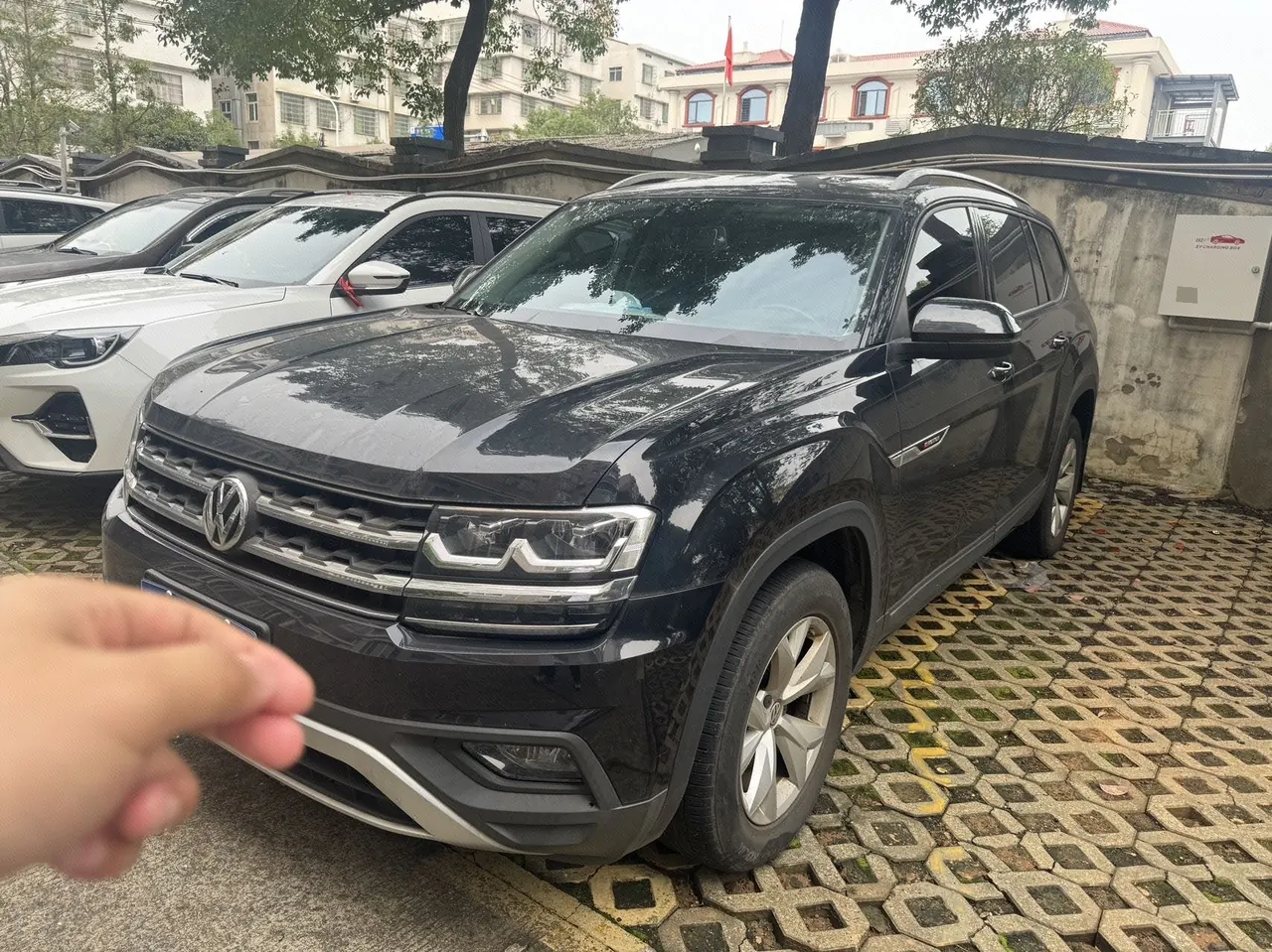 打开图片灯箱:Volkswagen 2020 Tuang 2.0TSI 380TSI Four-wheel Drive Comfort Edition Automatic Gear