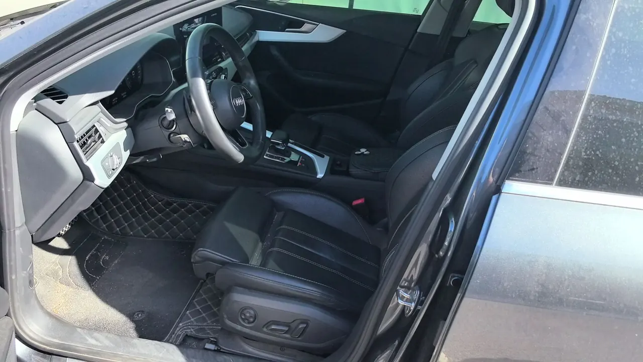 Audi 2022 A4L 2.0TFSI 40TFSI Fashion Dynamic Automatic 12