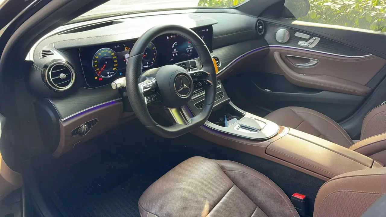 Mercedes Benz E-Class 2021 E 300 L 2.0T Distinguished Sports Automatic 2