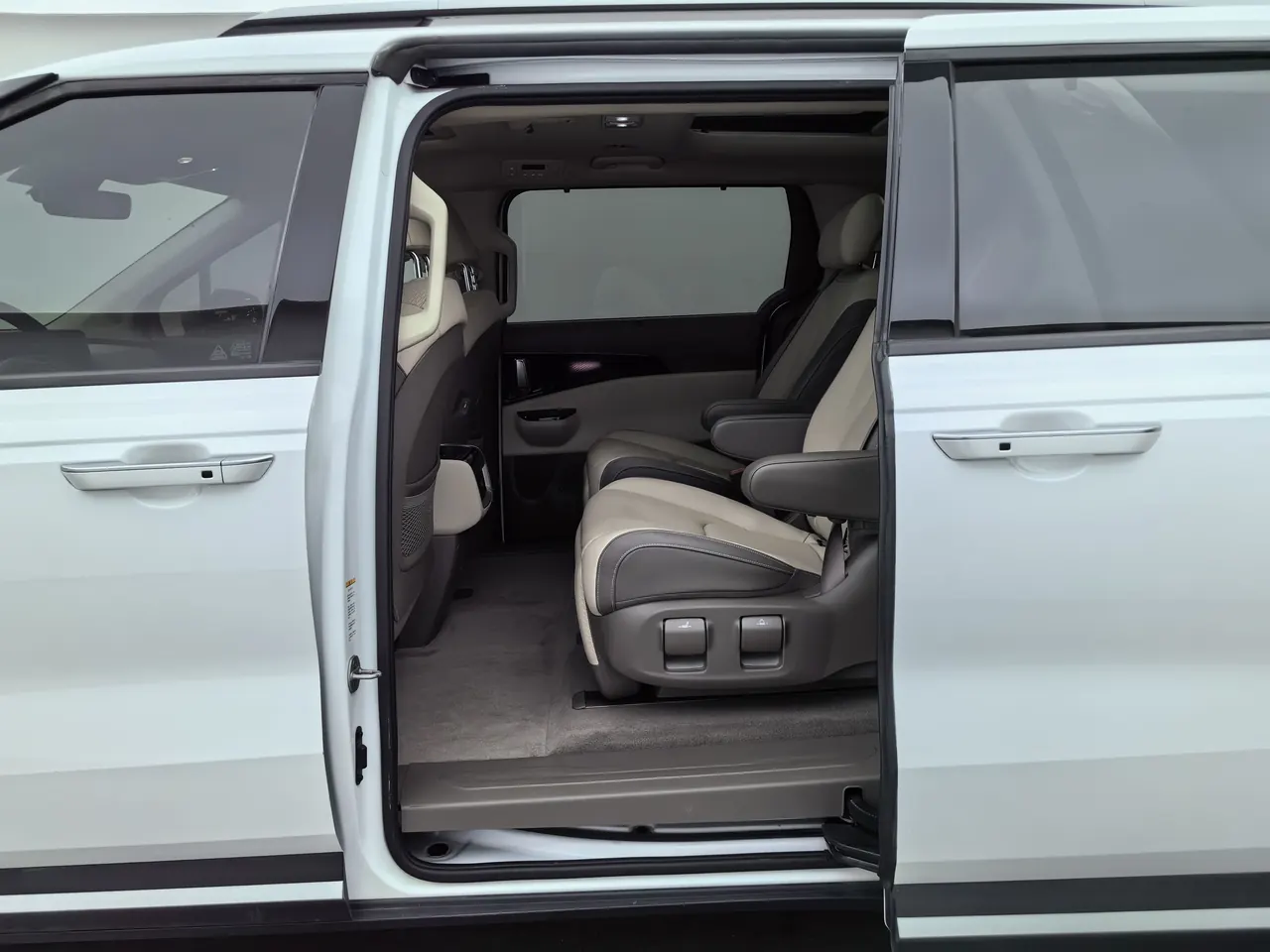 Kia 2021 Jiahua 2.0T Flagship Automatic Gear 4