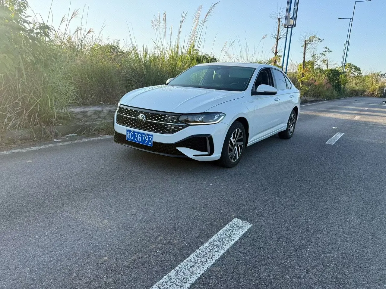 Open image lightbox: Volkswagen 2024 LaVida 1.5 Star 5 Million Edition Automatic Gear