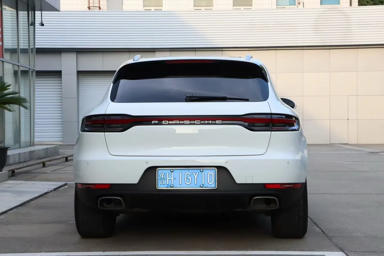 Porsche Macan (Imported) 2020 Macan 2.0T Automatic Gear 3
