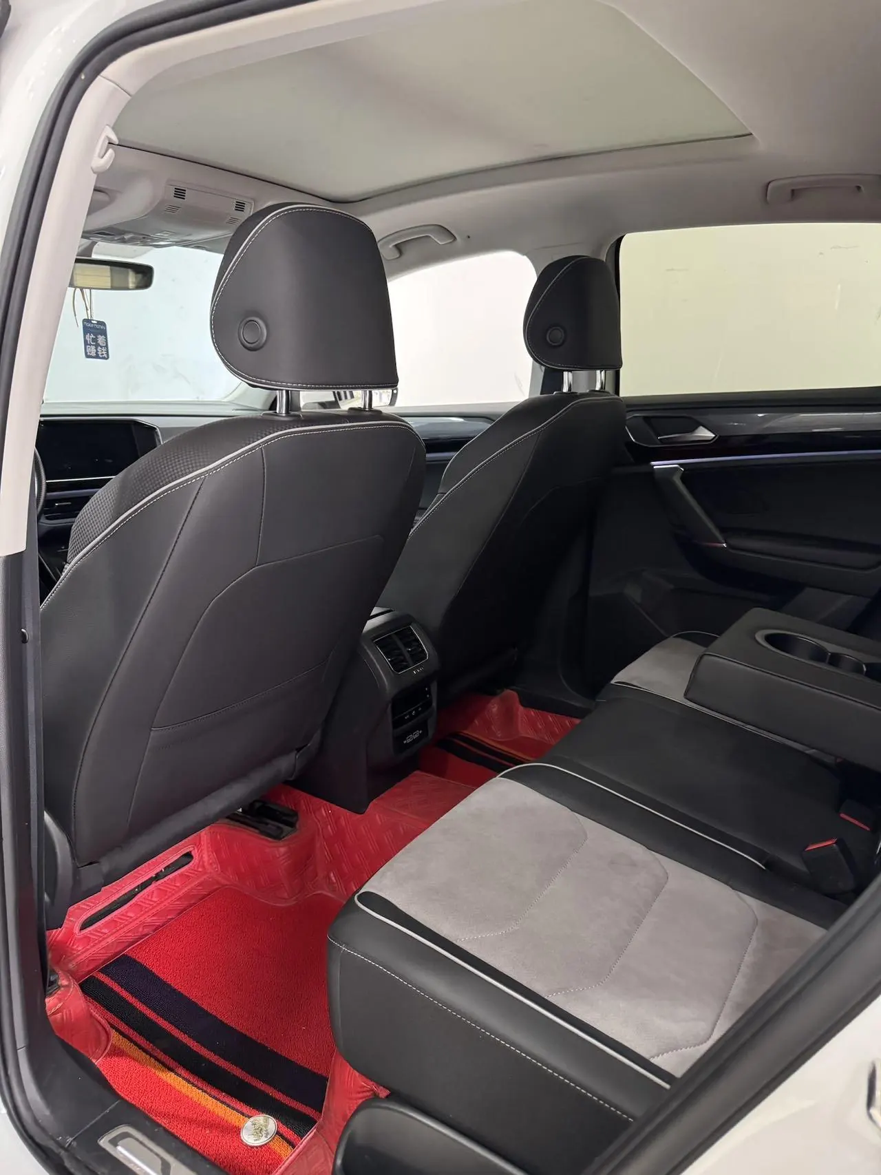Volkswagen 2020 Tanyue X 2.0TSI 330TSI Two-Drive Flagship Zhilian Edition Automatic Gear 4