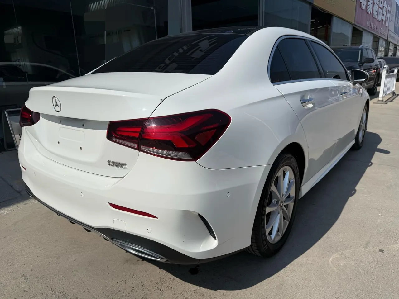 Mercedes Benz Class A 2020 A 200 L 1.3T Fashion (Modified) Automatic Gear 9