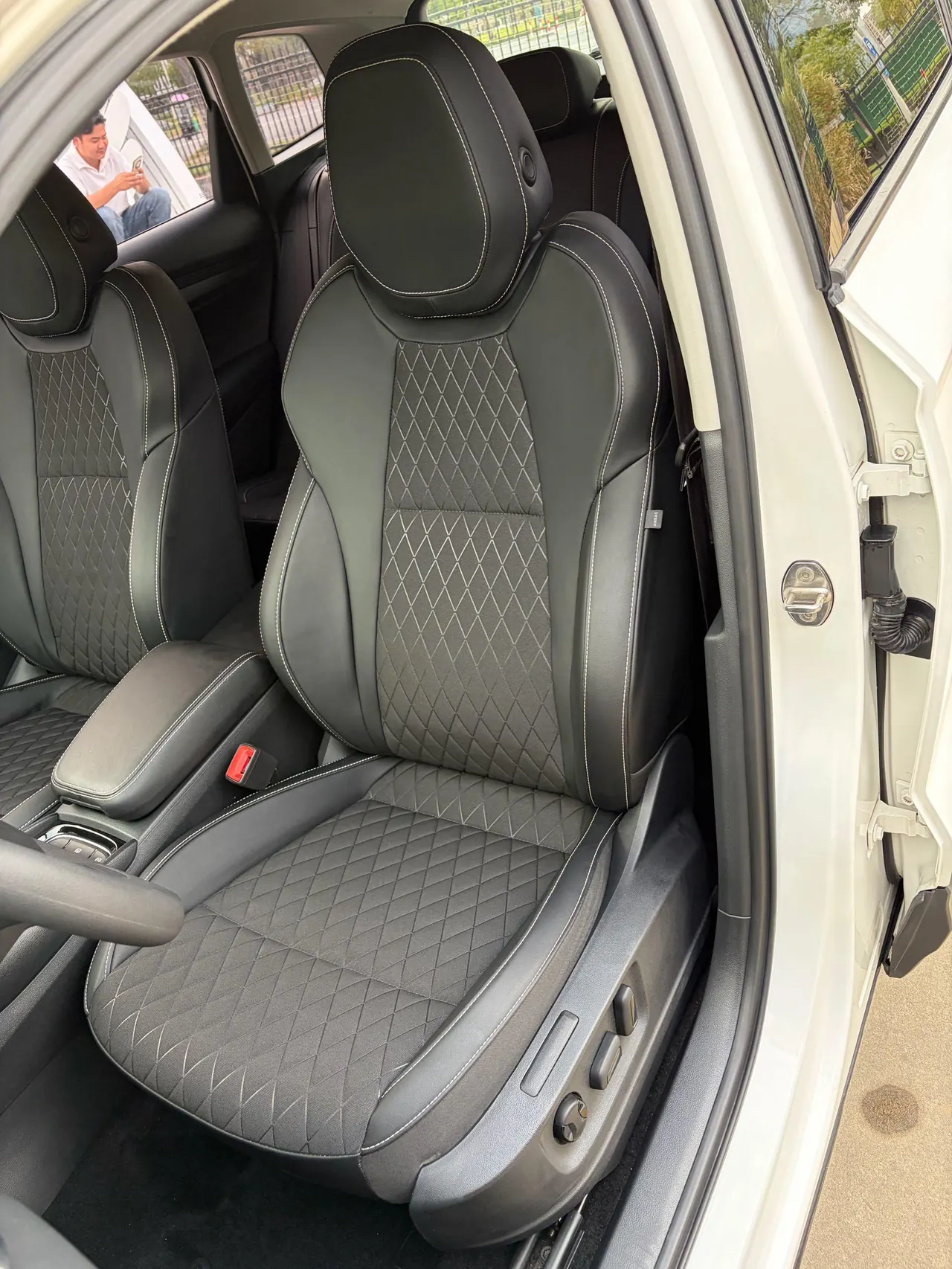 Skoda 2021 Keluoke 1.4TSI TSI280 Technology Edition Automatic Gear 5