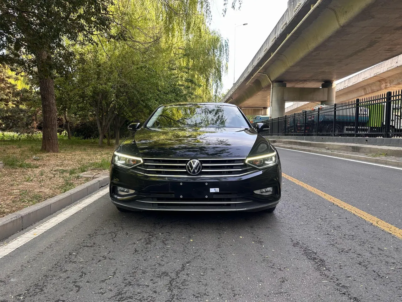 Volkswagen 2020 Magotan 2.0TSI 330TSI Leading Automatic 5