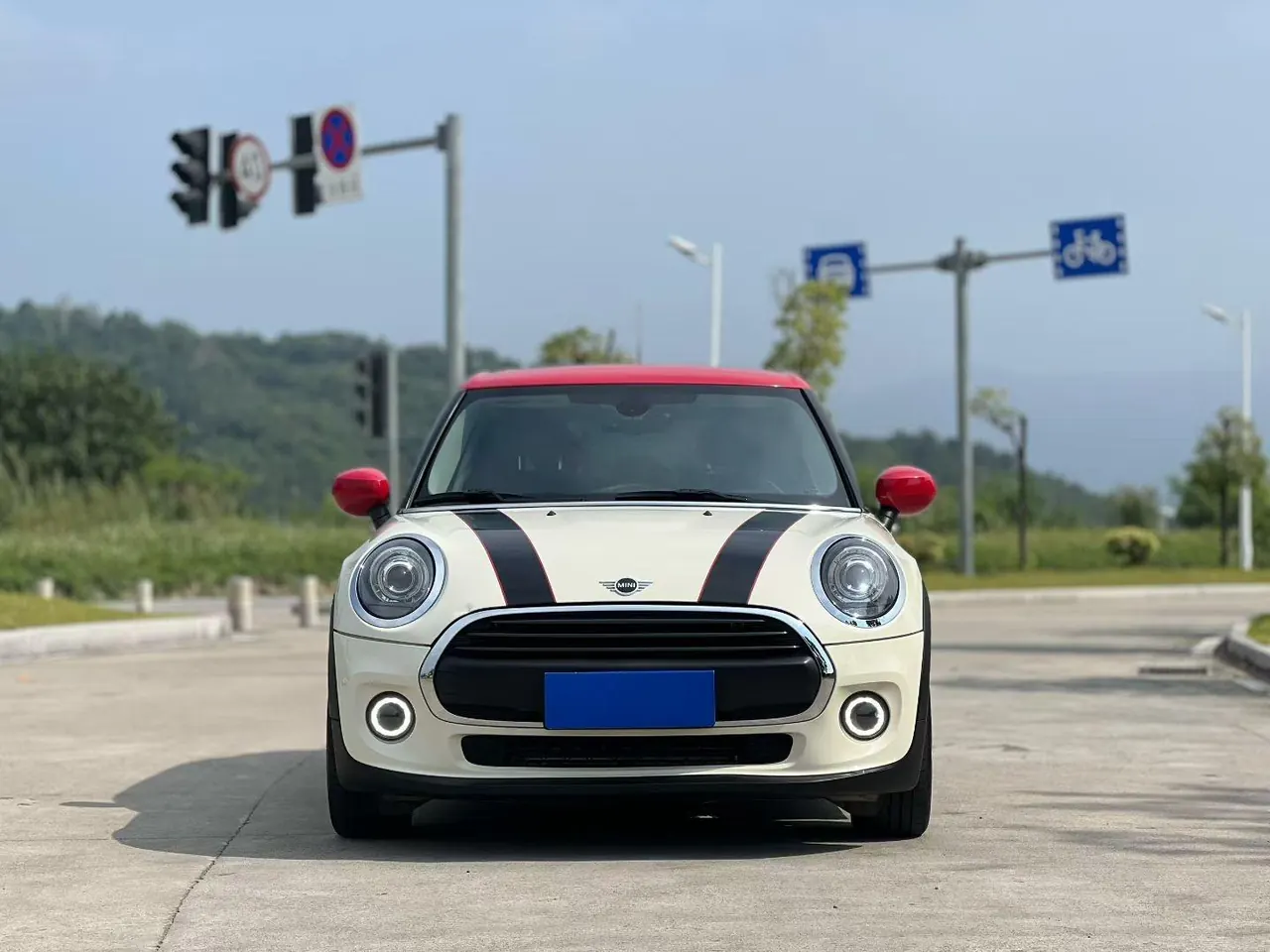 MINI Mini (imported) 2021 Mini One 1.5T automatic gear 2
