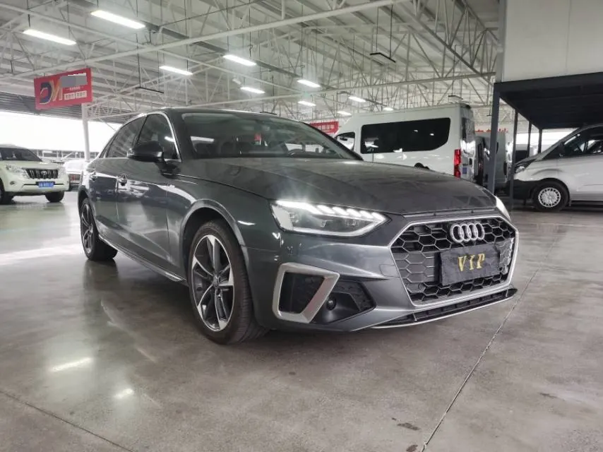 Audi 2020 A4L 2.0TFSI 40TFSI Deluxe Dynamic Automatic 2