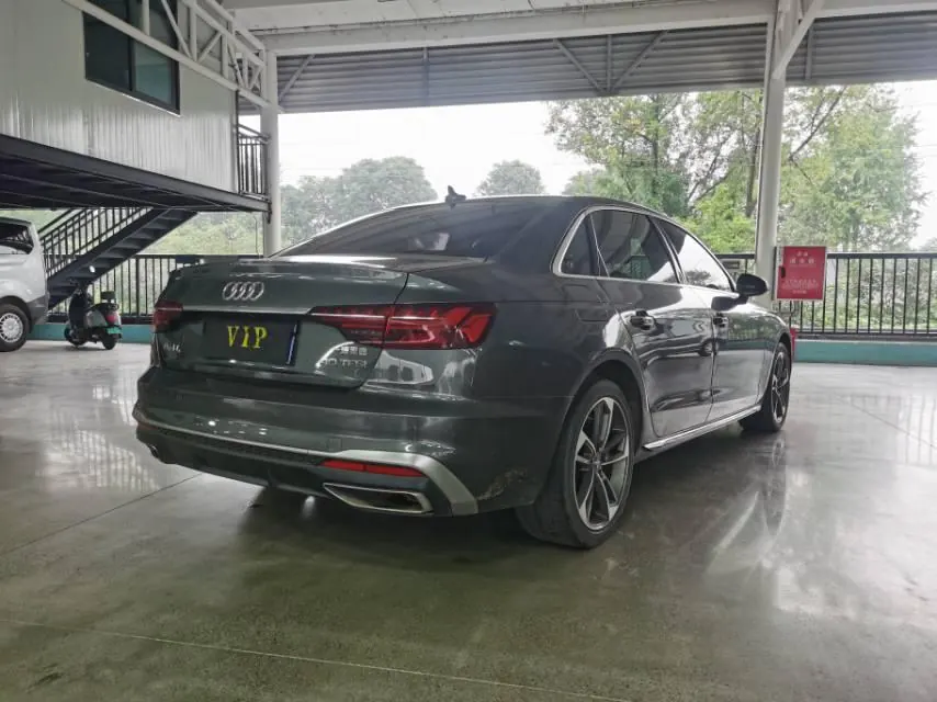 Audi 2020 A4L 2.0TFSI 40TFSI Deluxe Dynamic Automatic 3