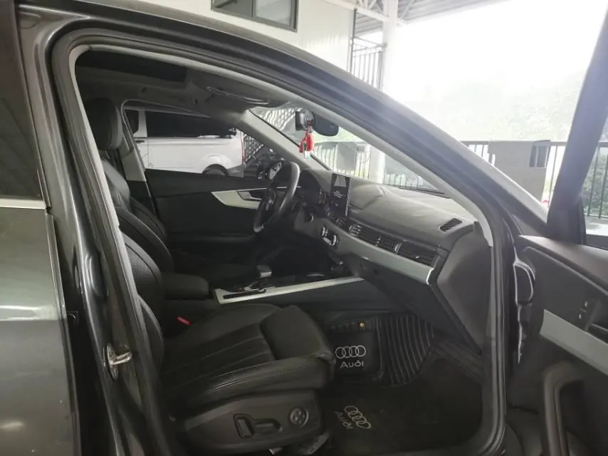 Audi 2020 A4L 2.0TFSI 40TFSI Deluxe Dynamic Automatic 7