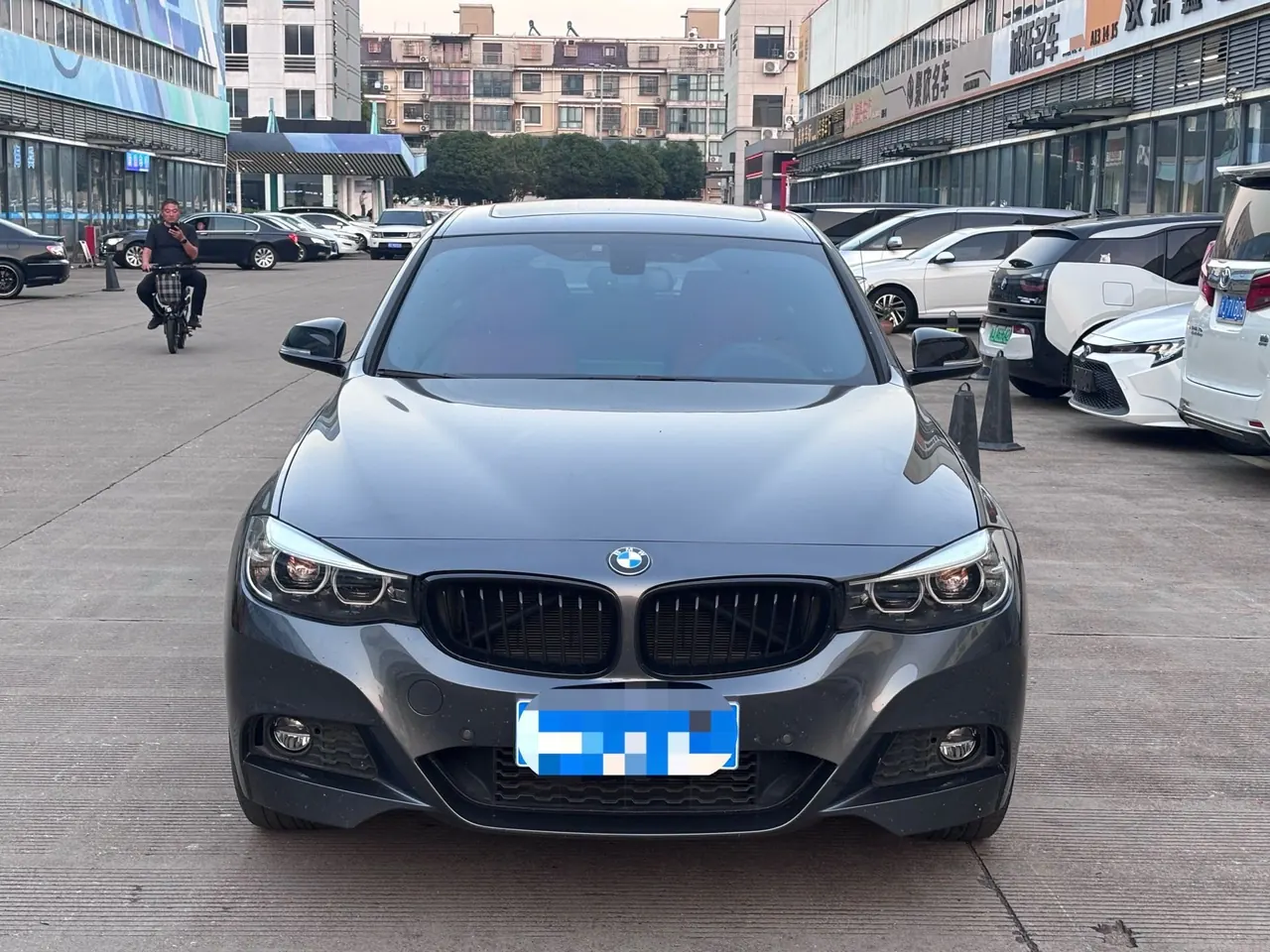 BMW 3 Series GT (Imported) 2020 GT 330i 2.0T M Sports Obsidian Night Edition Automatic Gear 2