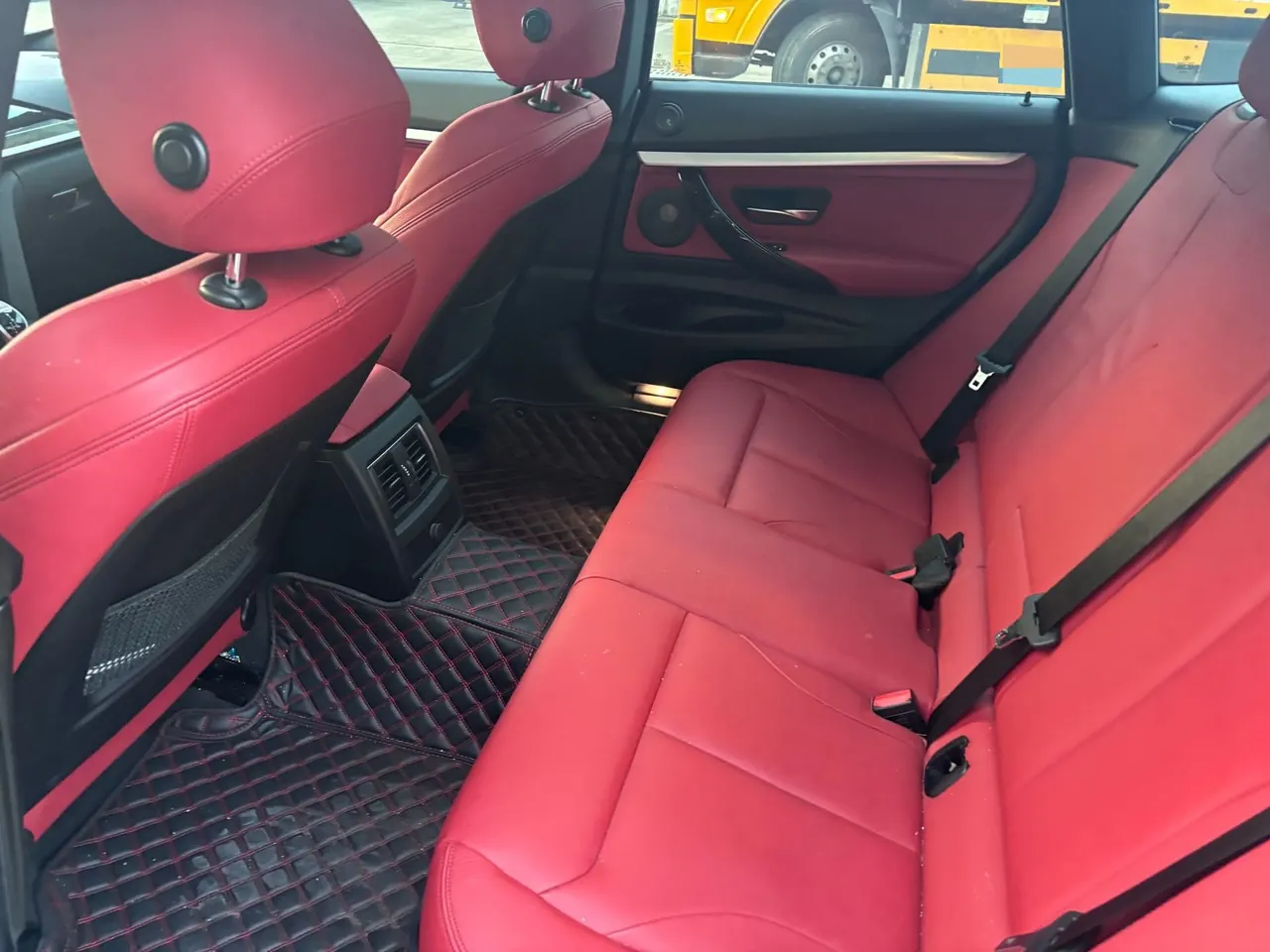 BMW 3 Series GT (Imported) 2020 GT 330i 2.0T M Sports Obsidian Night Edition Automatic Gear 5