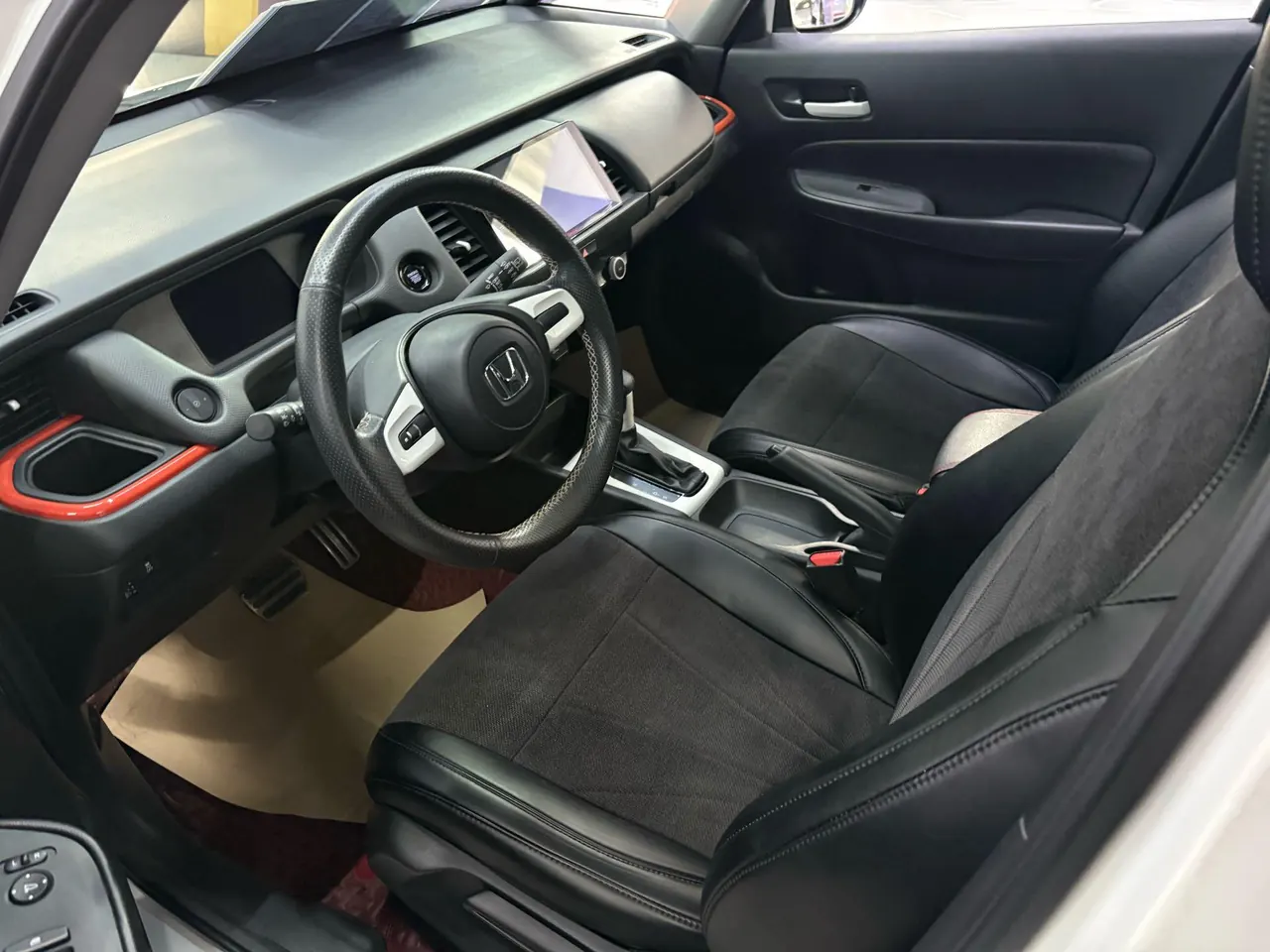 Honda 2021 Fit 1.5 Stepless Tide Running Edition Automatic Gear 3