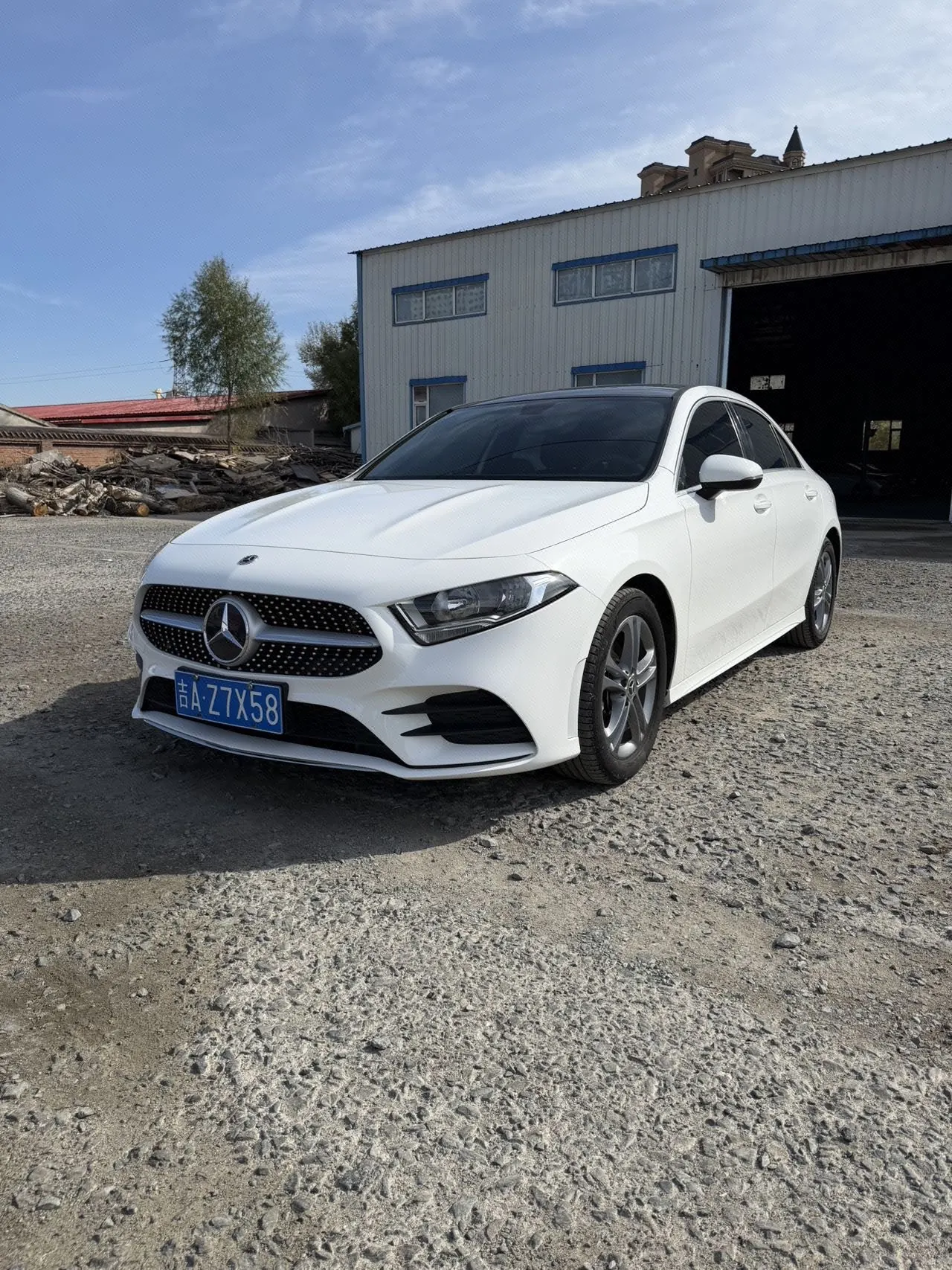 打开图片灯箱:Mercedes Benz Class A 2022 A 180 L 1.3T Sports (Modified) Automatic Gear