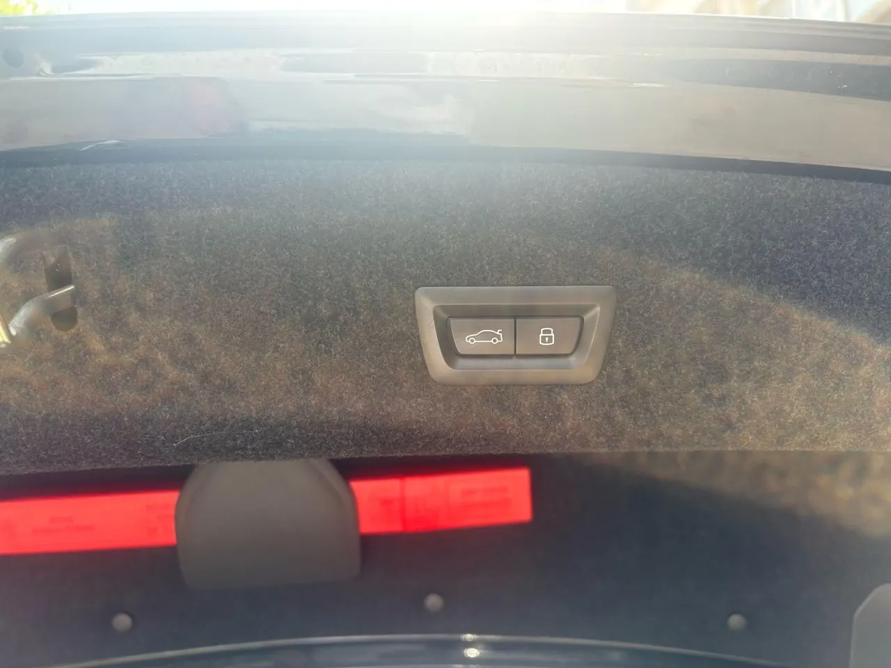 BMW 2022 i3 eDrive 35L automatic gear 6