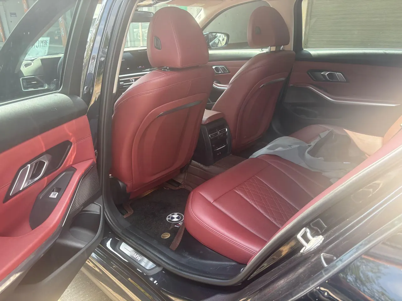 BMW 2022 i3 eDrive 35L automatic gear 8