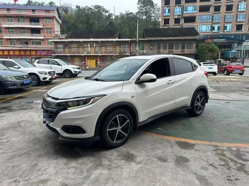 Открыть галерею: Honda 2022 Plantronics Intelligence 1.5 Stepless Elite Intelligence Edition Automatic Transmission