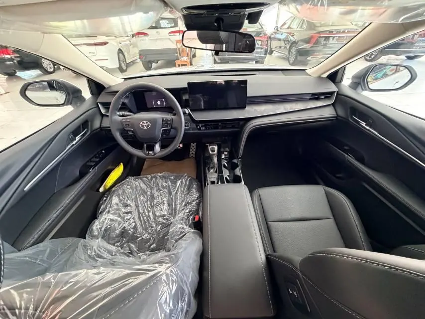 Toyota 2026 Camry Double Engine 2.0HSE Stepless Sports Lite Edition Automatic Gear 9
