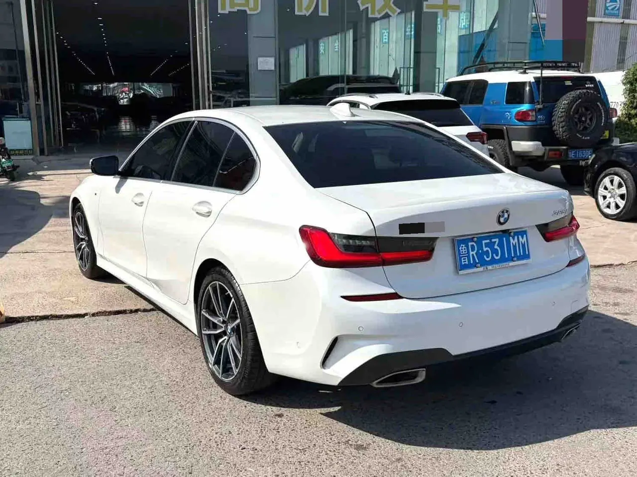 BMW 3 Series 2020 325i 2.0T M Sports Suit (Modified) Automatic Gear 8