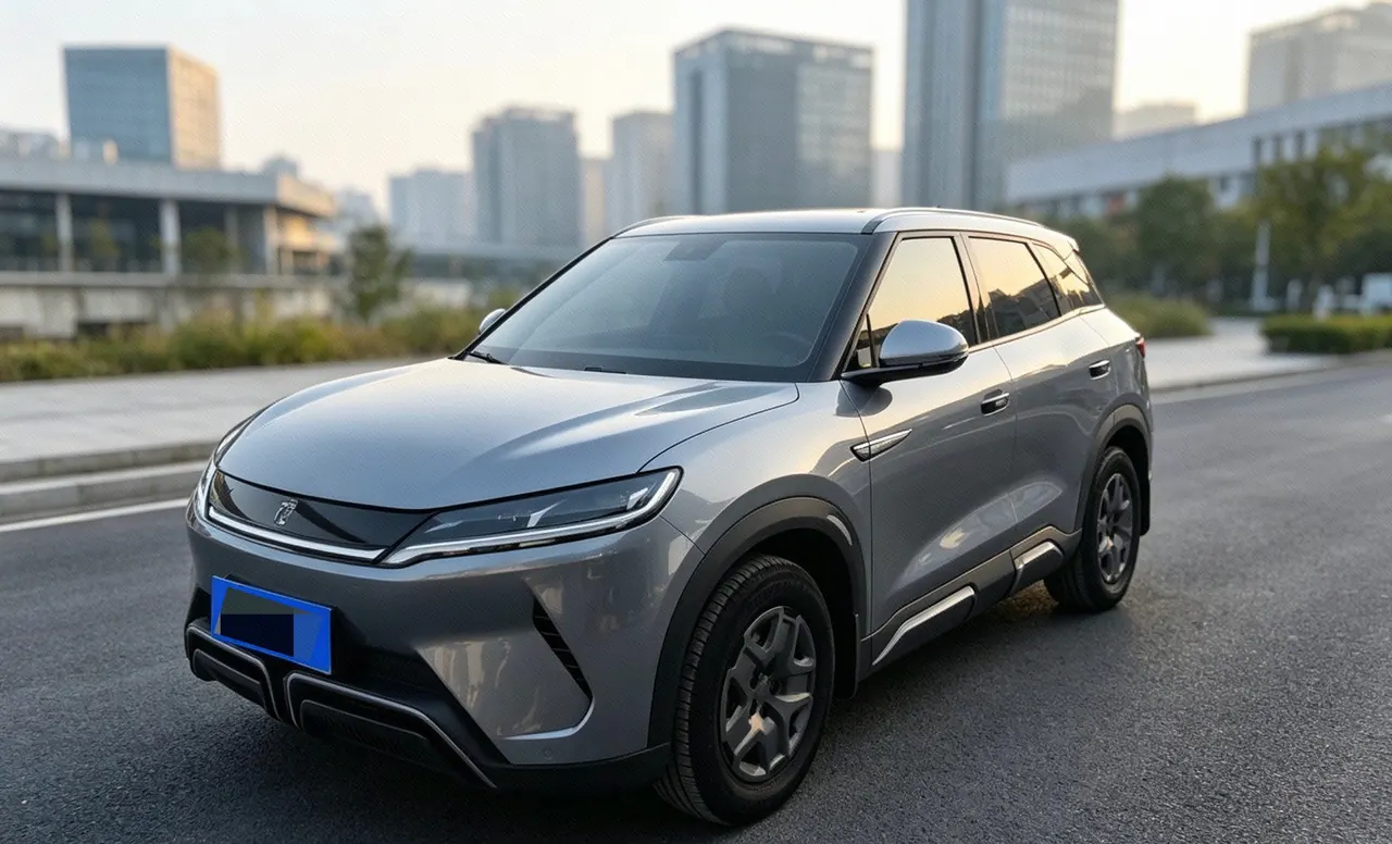 BYD 2024 Yuan UP 401KM Vital Edition Automatic Gear - View 1