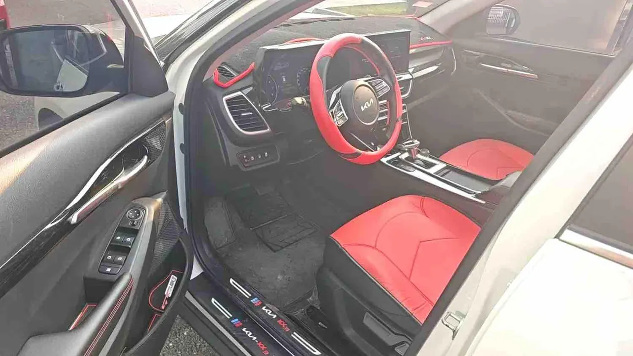 Kia 2021 KX3 (Aopao) 1.5 Stepless Trend Edition Automatic Gear 3