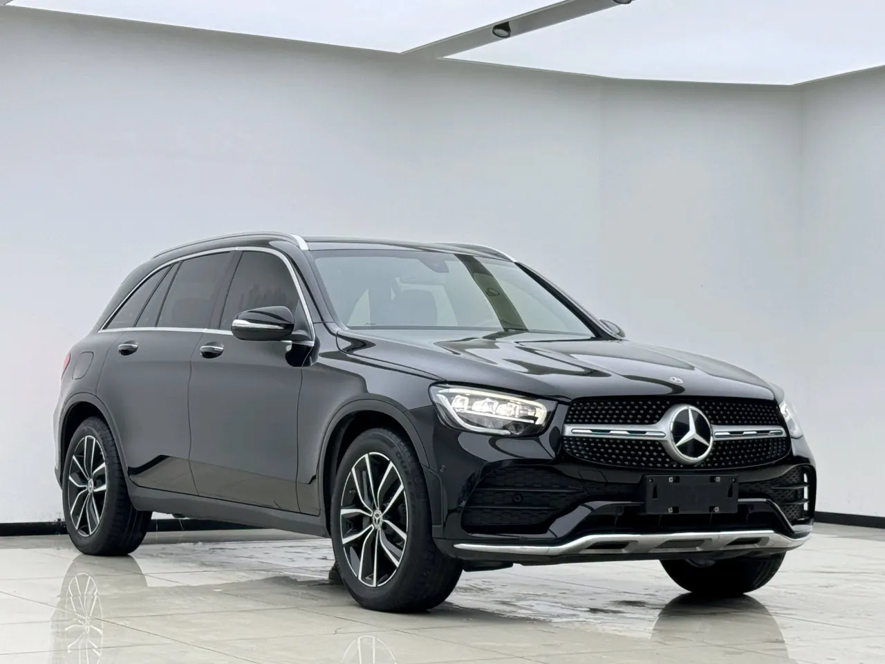 Mercedes Benz 2020 GLC 260 L 4MATIC 2.0T Luxury Automatic 8