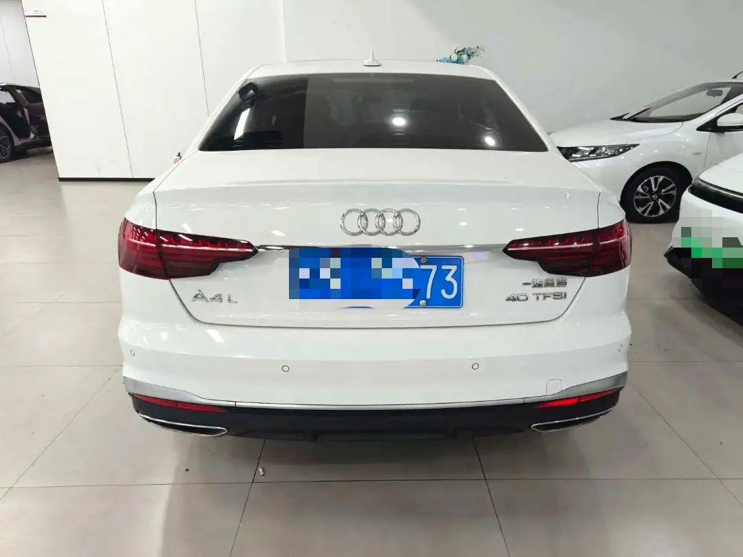 Audi 2020 A4L 2.0TFSI 40TFSI Deluxe Dynamic Automatic 3