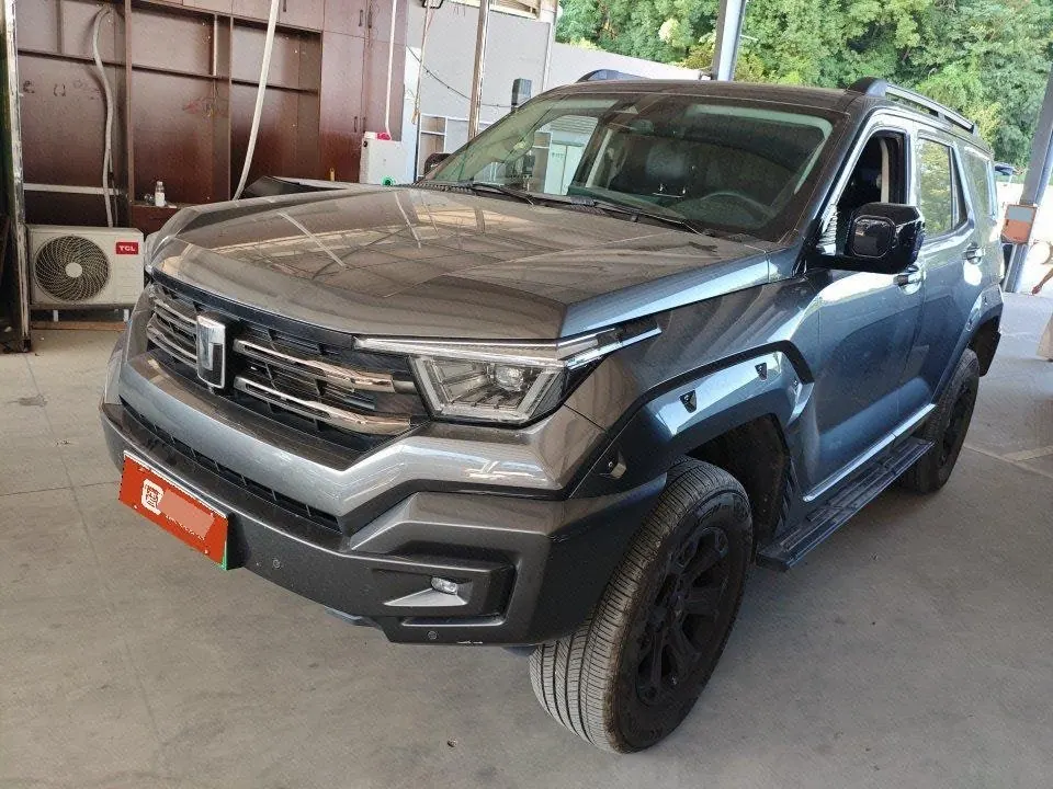 Tank 2024 Tank 400 Hi4-T 2.0T off-road version automatic gear - View 1