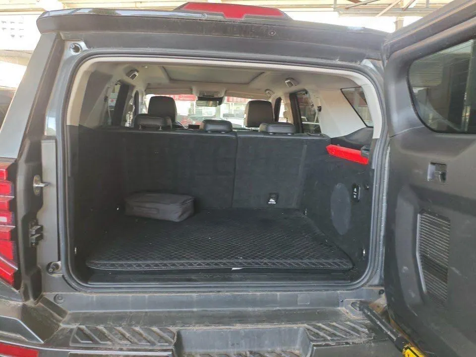 Tank 2024 Tank 400 Hi4-T 2.0T off-road version automatic gear 7