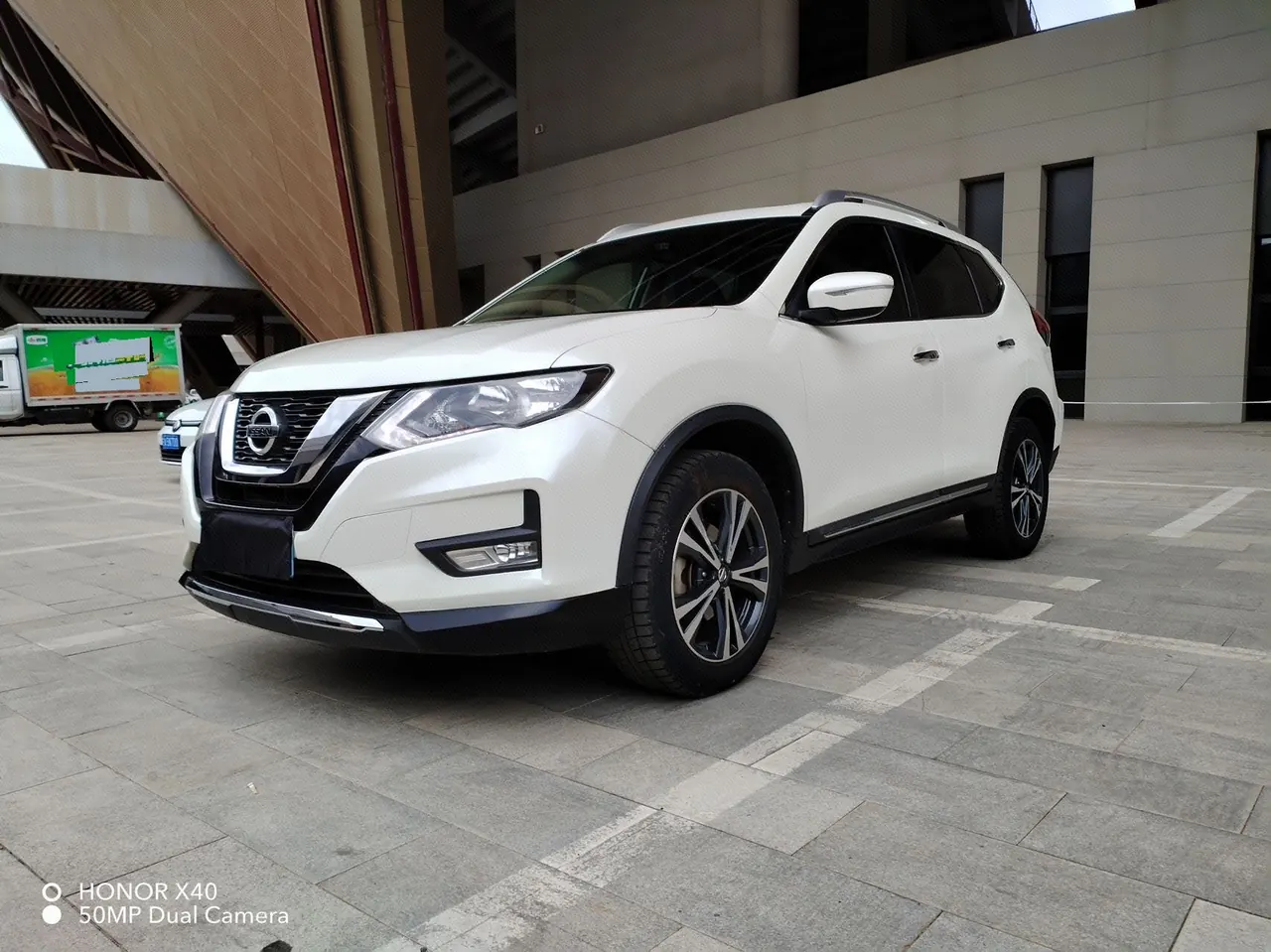 Nissan 2021 Qijun 2.5 Stepless XL ITS Four-wheel Drive Luxury Commemorative Edition Automatic Gear - View 1