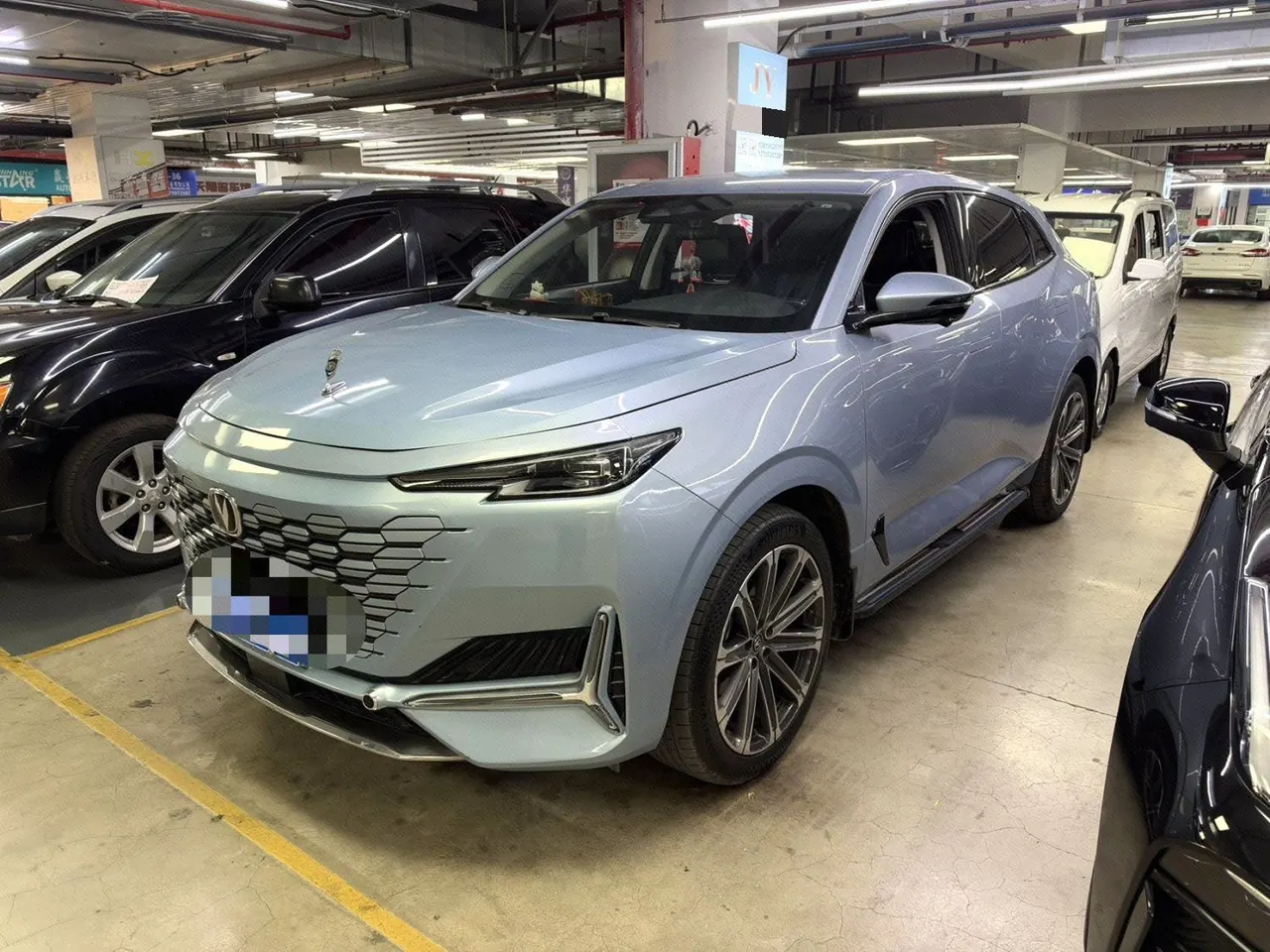 ChangAn 2021 UNI-K 2.0T 4-wheel drive distinguished automatic transmission - View 1