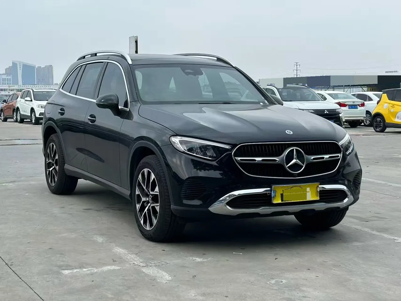 Mercedes Benz 2026 GLC 260 L 4MATIC 48V 2.0T Classic 5-seat Automatic Gear 3