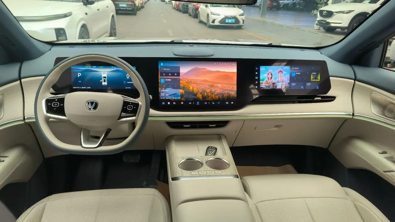 ChangAn 2026 CS75 PLUS 1.5T Blue Whale Super Qing Tianshu Pilot Automatic Gear 13