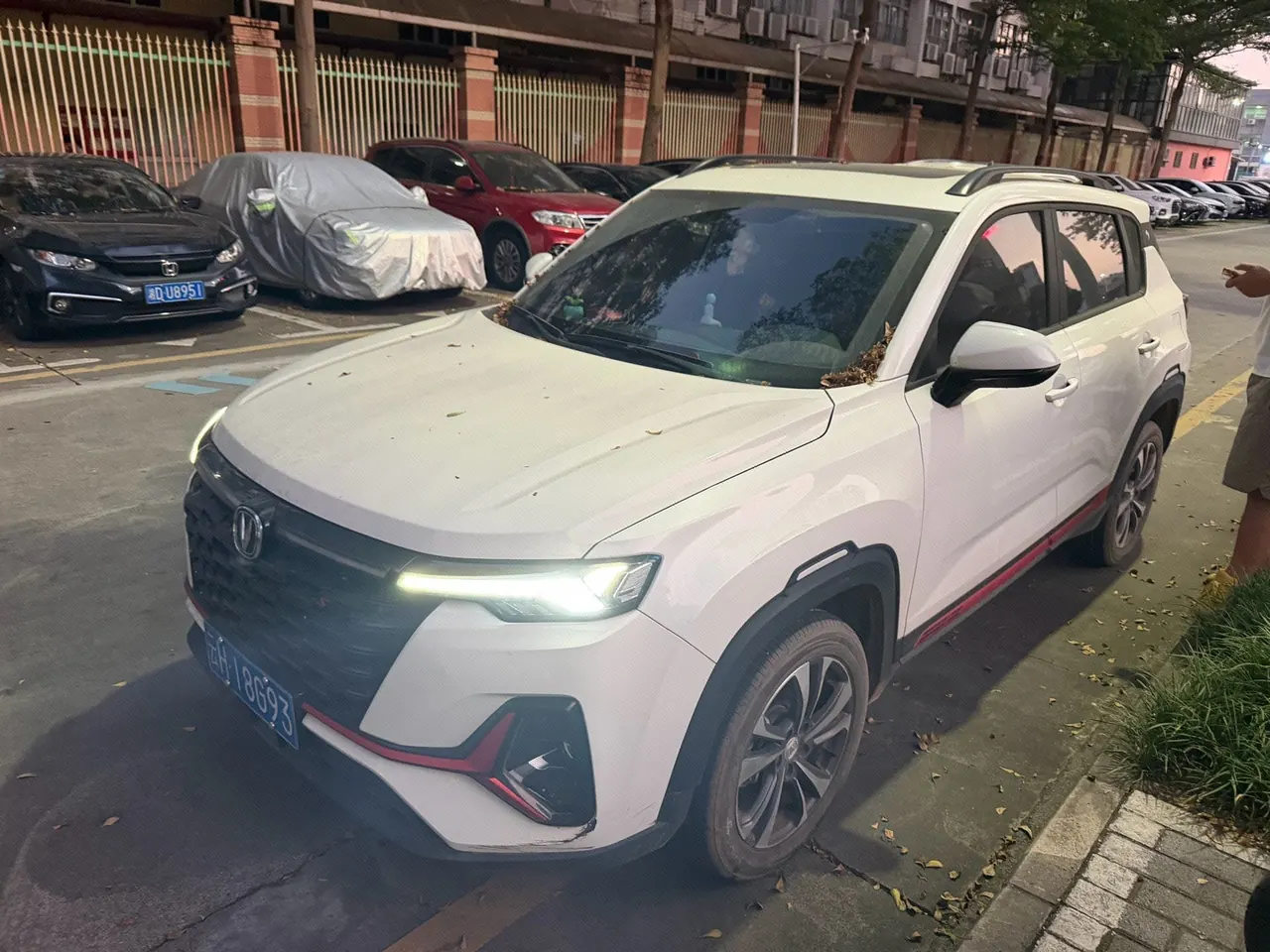ChangAn 2023 CS35 PLUS 1.4T Enjoy Deluxe Automatic Gear - View 1