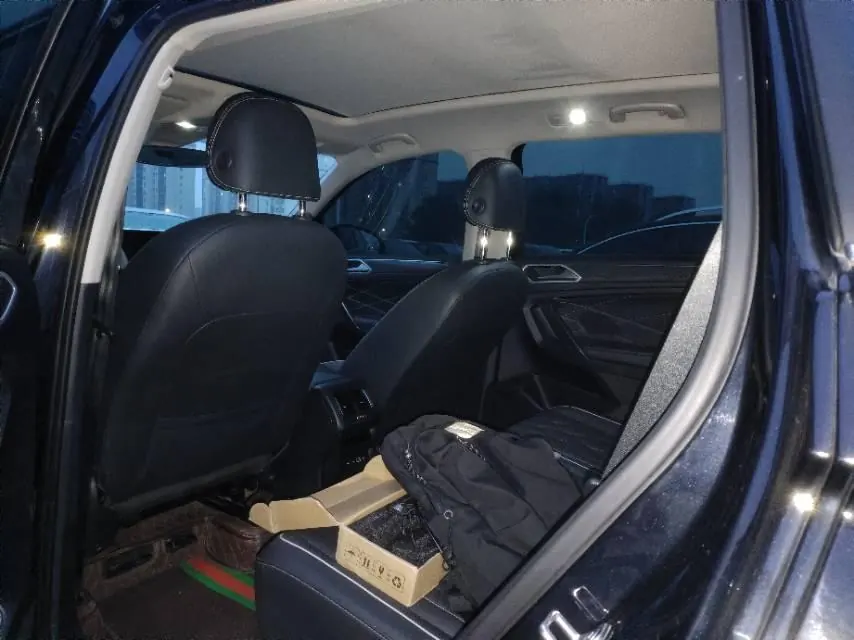 Volkswagen 2023 Tiguan L R-Line 2.0TSI 330TSI Two-Drive R-Line Yuexiang Edition (Revised) Automatic Gear 4