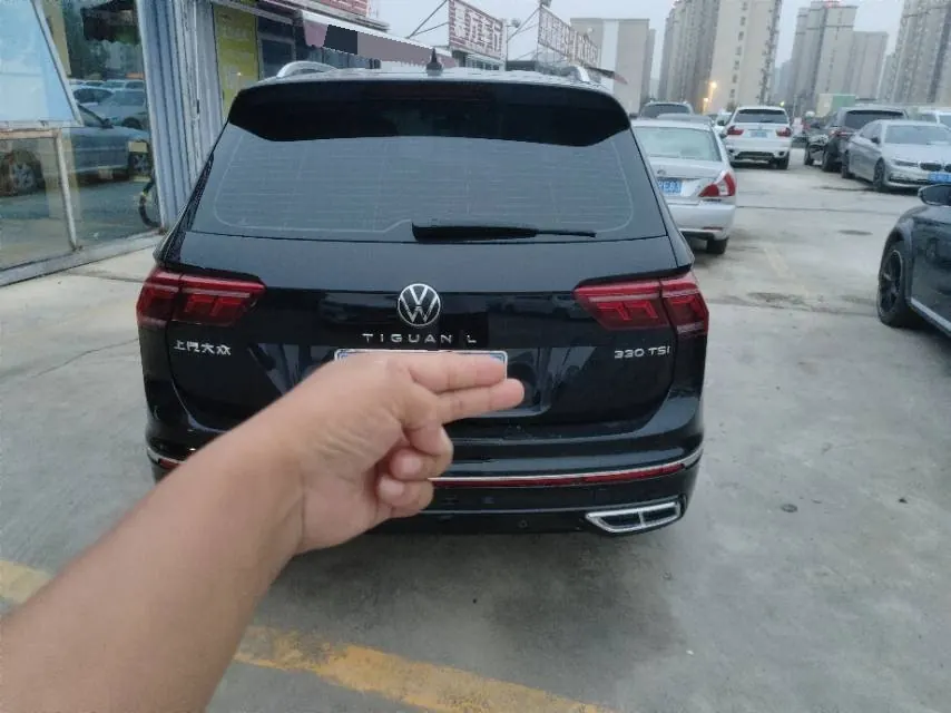 Volkswagen 2023 Tiguan L R-Line 2.0TSI 330TSI Two-Drive R-Line Yuexiang Edition (Revised) Automatic Gear 5