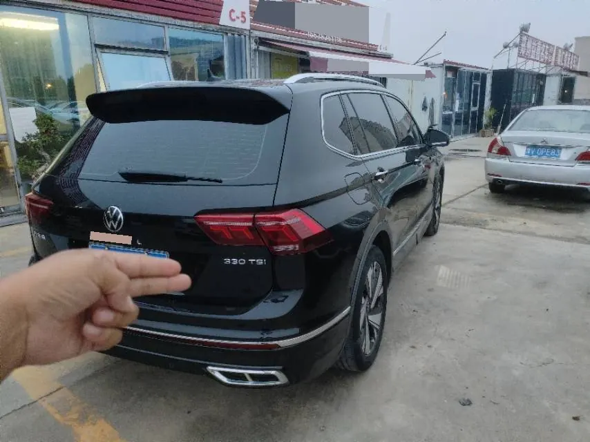 Volkswagen 2023 Tiguan L R-Line 2.0TSI 330TSI Two-Drive R-Line Yuexiang Edition (Revised) Automatic Gear 6