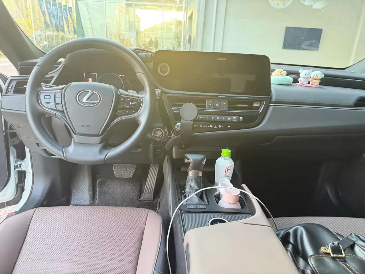 Lexus ES (Imported) 2024 ES200 2.0 Stepless Special Limited Edition Automatic Gear 3