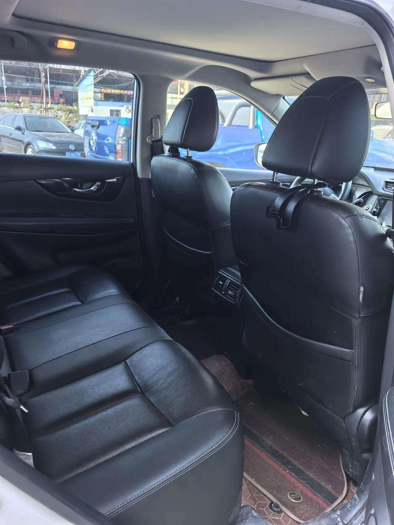 Nissan 2021 Qijun 2.5 Stepless XL ITS Four-wheel Drive Luxury Commemorative Edition Automatic Gear 7