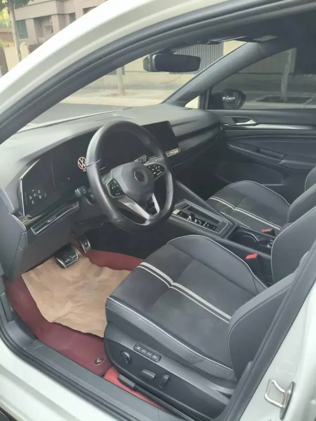 Volkswagen 2021 Golf 8 R-Line 1.4TSI 280TSI Automatic 2
