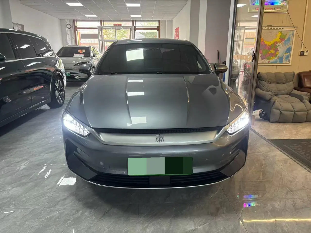 BYD 2021 Qin PLUS EV 400KM Luxury Automatic Gear 2