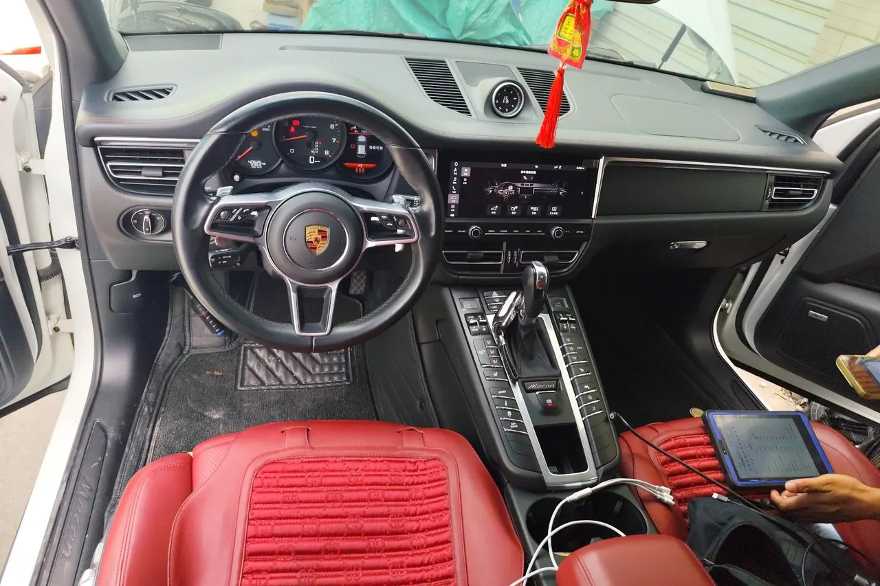 Porsche Macan (Imported) 2021 Macan 2.0T Automatic Gear 6