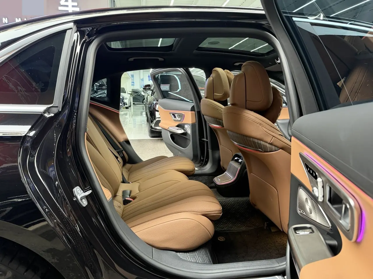 Mercedes Benz E-Class 2026 model E 300 L 48V 2.0T Luxury Edition Automatic 14