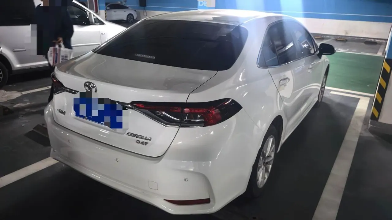 Toyota 2021 corolla 1.2T stepless elite PLUS version of automatic gear 3
