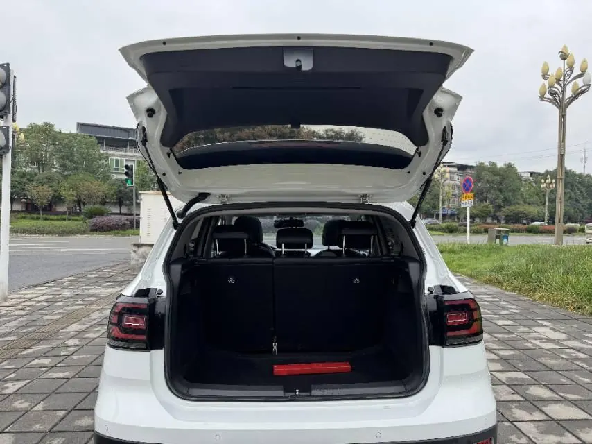 Volkswagen 2021 Shadow Exploration 1.5 Yue Zhi Lian Edition Automatic Gear 5