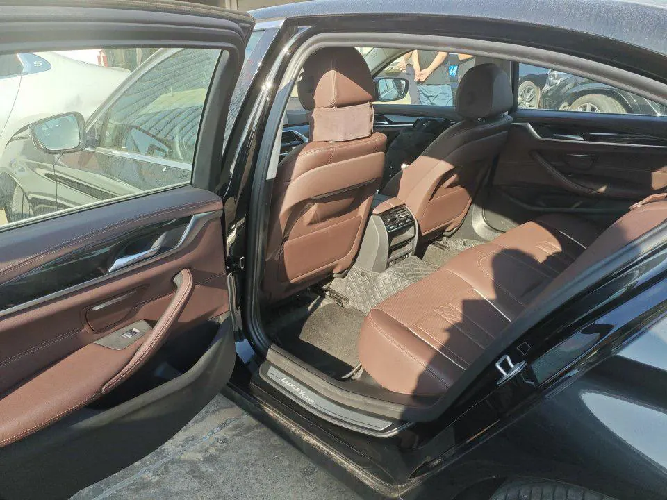 BMW 5 Series 2022 525Li 2.0T Luxury Suit (Change 2) Automatic Gear 6