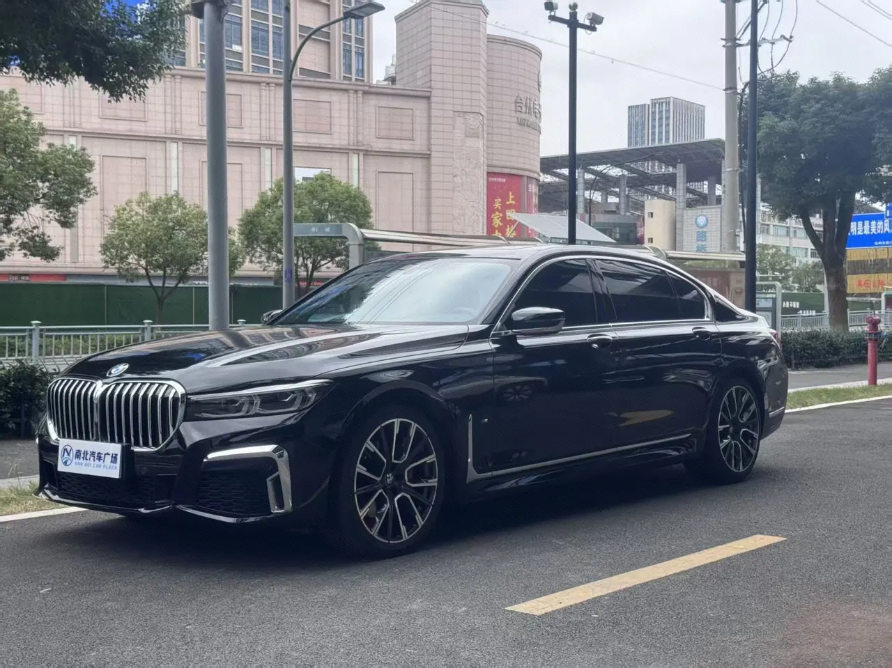BMW 7 Series (Imported) 2022 740Li 3.0T Exclusive M Sports Suit Automatic Gear - View 1